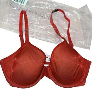 Victoria’s secret Bra size 32D